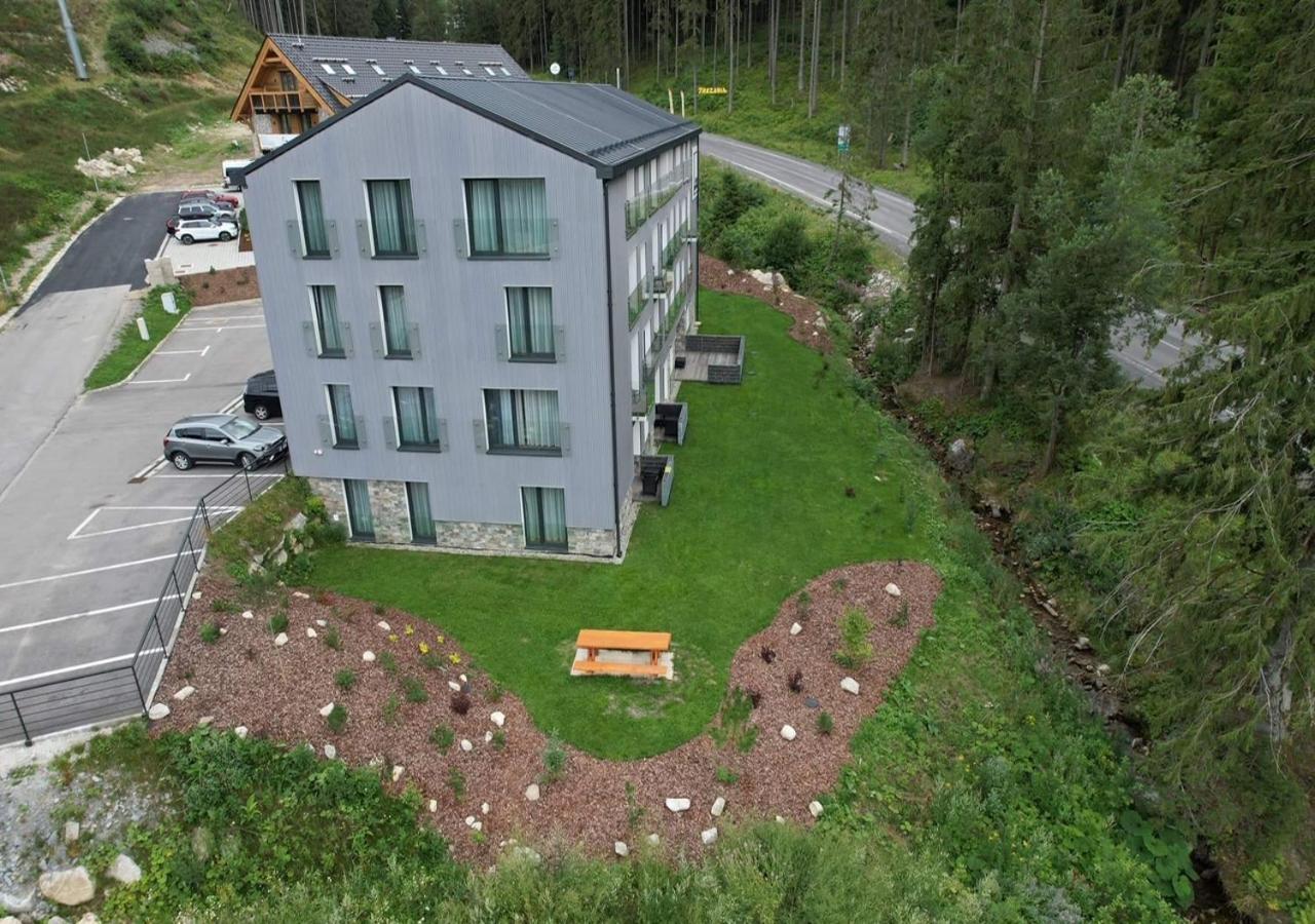 Apartmany Palenica & Ostredok - Galeria Apartments Jasna Lucky Деменівська Долина Екстер'єр фото